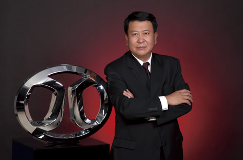 兩會(huì)代表委員熱議新能源汽車(chē)高增長(zhǎng)的“絆腳石”