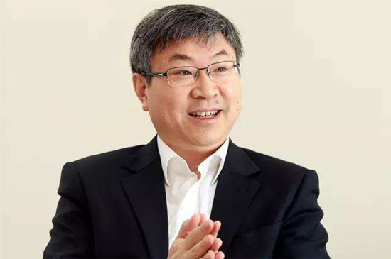 兩會(huì)代表委員熱議新能源汽車(chē)高增長(zhǎng)的“絆腳石”